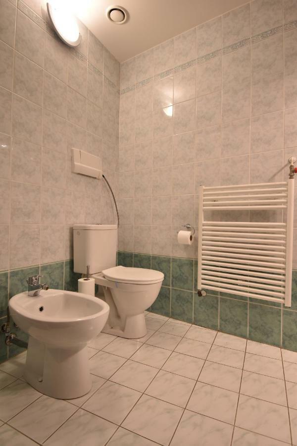 Cozy Flat By The Astronomical Clock Διαμέρισμα Πράγα Εξωτερικό φωτογραφία